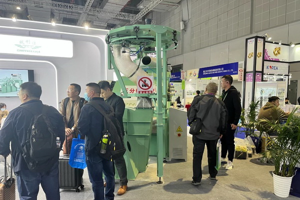 誠利佳：為毛紡企業提供更多智能化設備